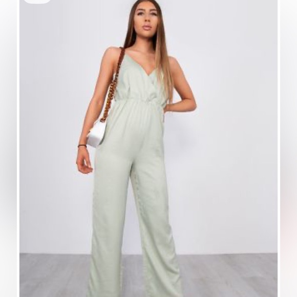 Ash Mystery - NWT Madrag Soft Sage sleevless jumpsuit - Picture 4 of 4